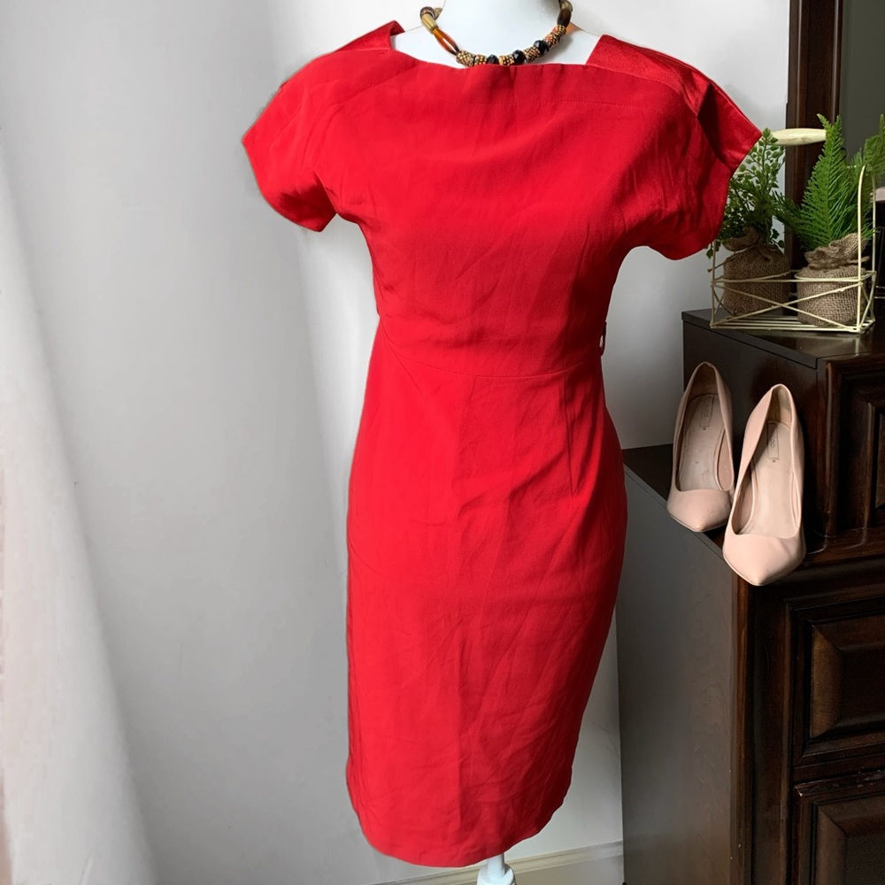 Hannah red gown (NWT)